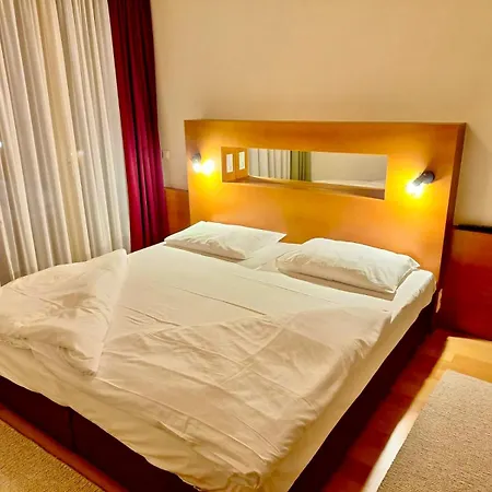 Whirlpool Amadeus For An Unforgettable Holiday *